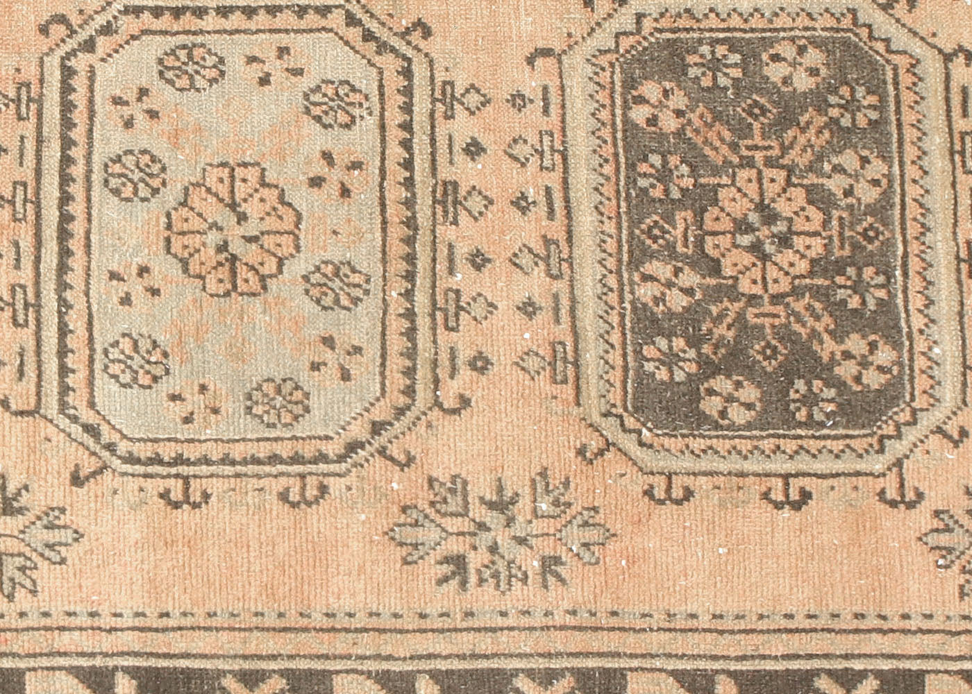 Vintage Turkish Oushak Rug - 4'4" x 11'4" - 031675