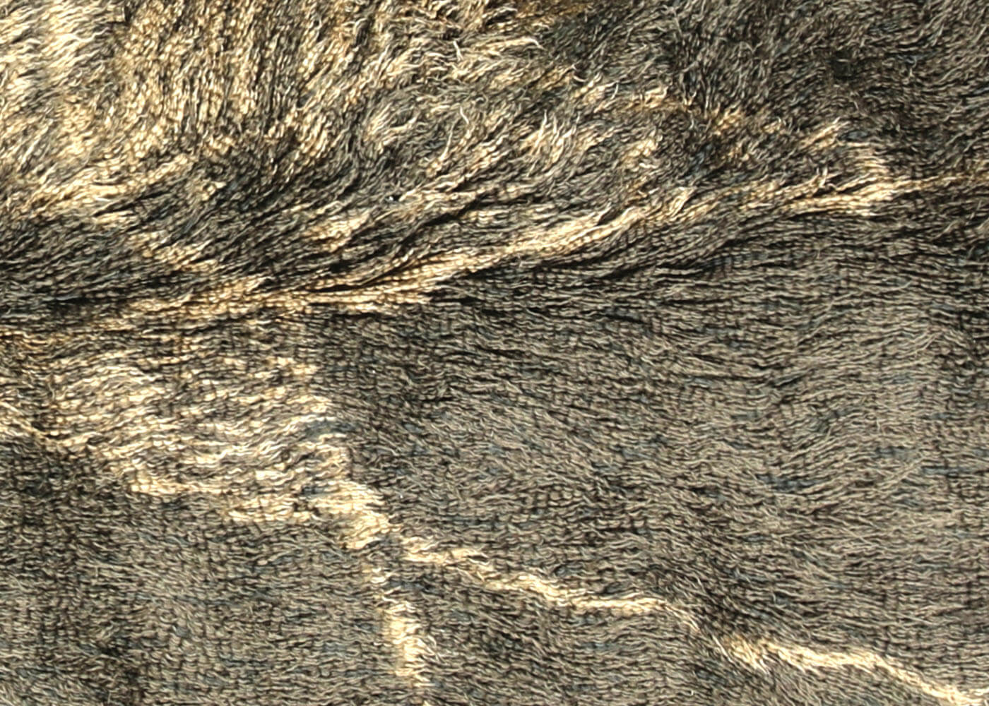 Vintage Turkish Shag Rug - 5'6" x 7'10" - 054301