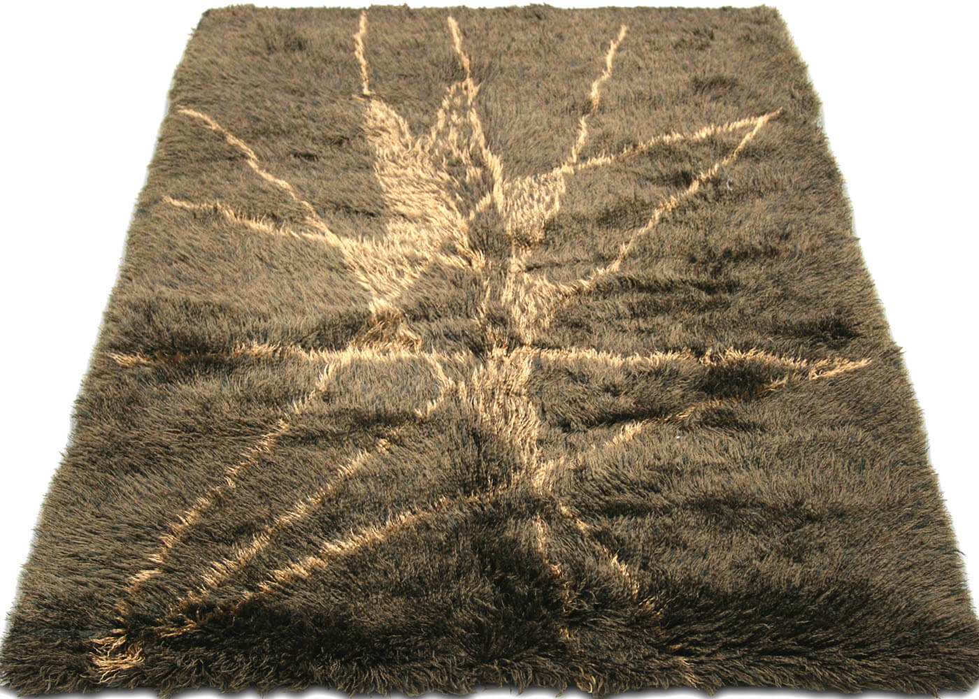 Vintage Turkish Shag Rug - 5'6" x 7'10" - 054301