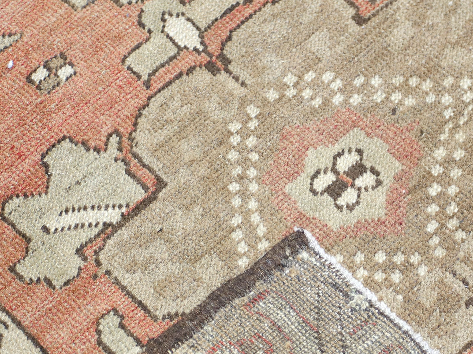 Vintage Turkish Oushak Rug - 5'8" x 8'7"