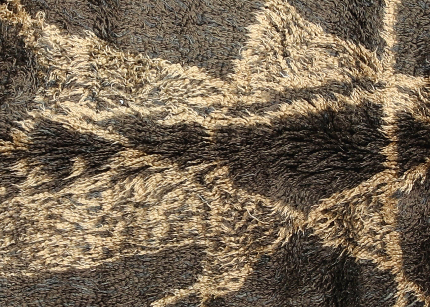 Vintage Turkish Shag Rug - 6' x 7'10" - 074180
