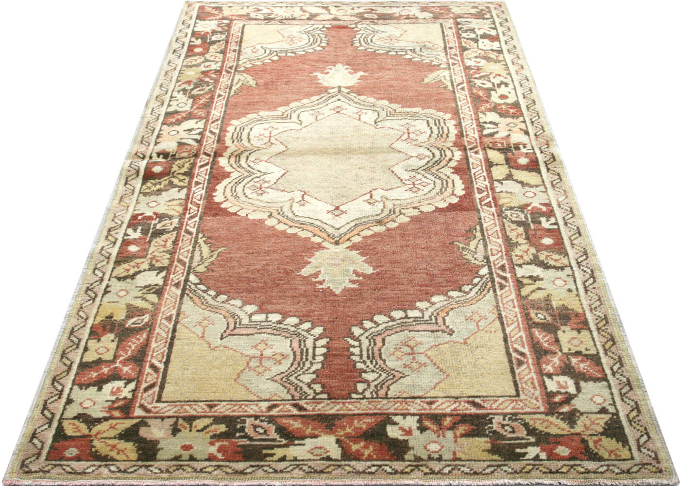 Vintage Turkish Oushak Rug - 3'1" x 5'9" - 074825
