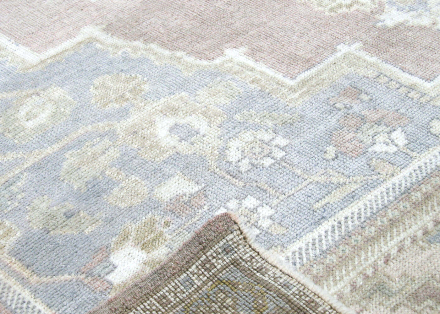 Vintage Turkish Oushak Rug - 6'11" x 11' - 075359