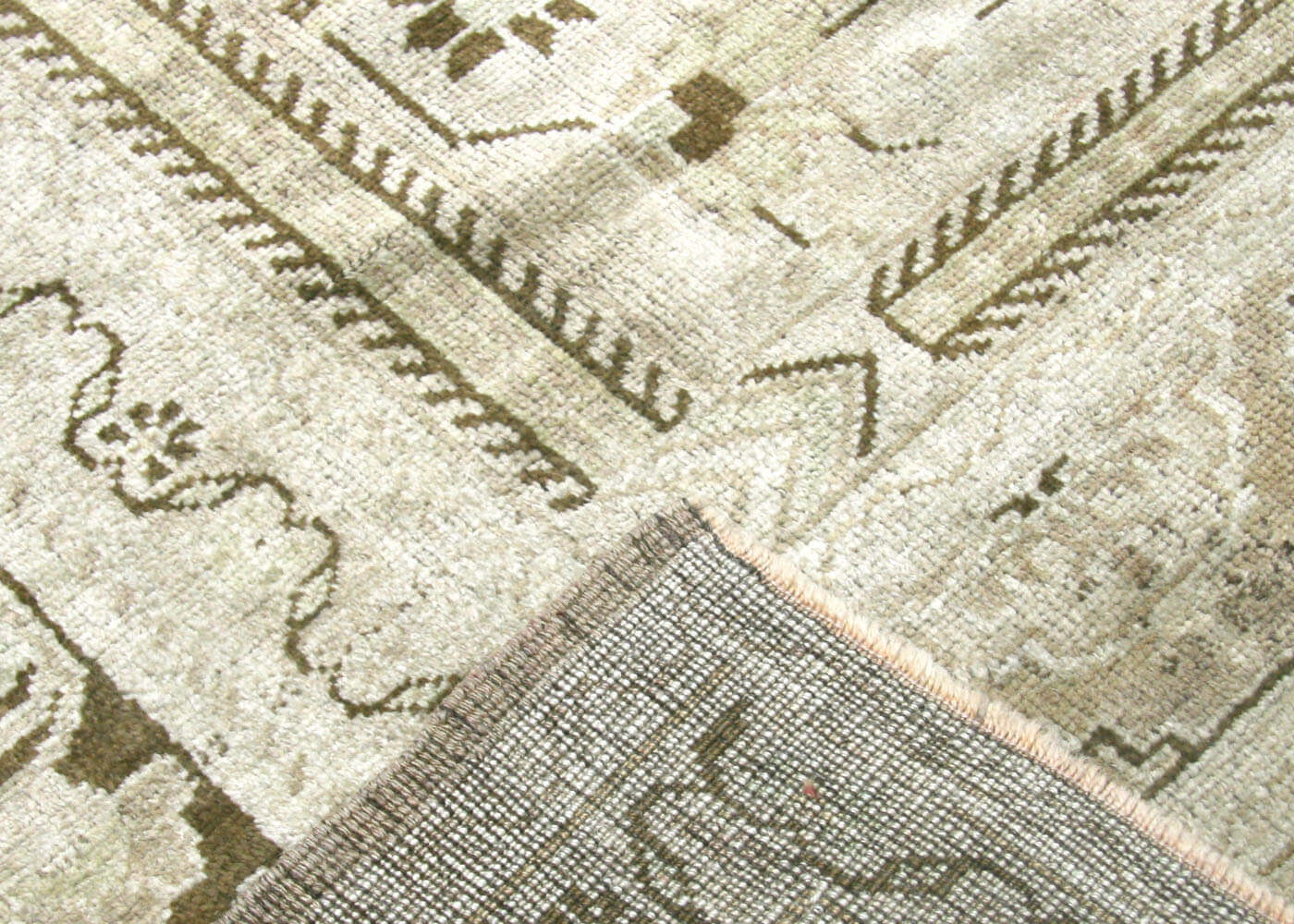 Vintage Turkish Oushak Rug - 7'3" x 10'7" - 075386