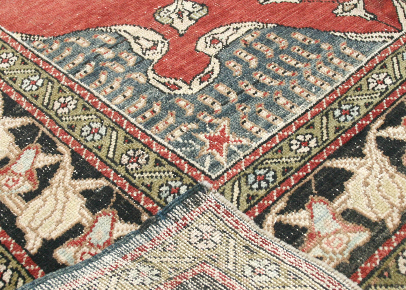 Vintage Turkish Oushak Rug - 4'10" x 7'4" - 088179