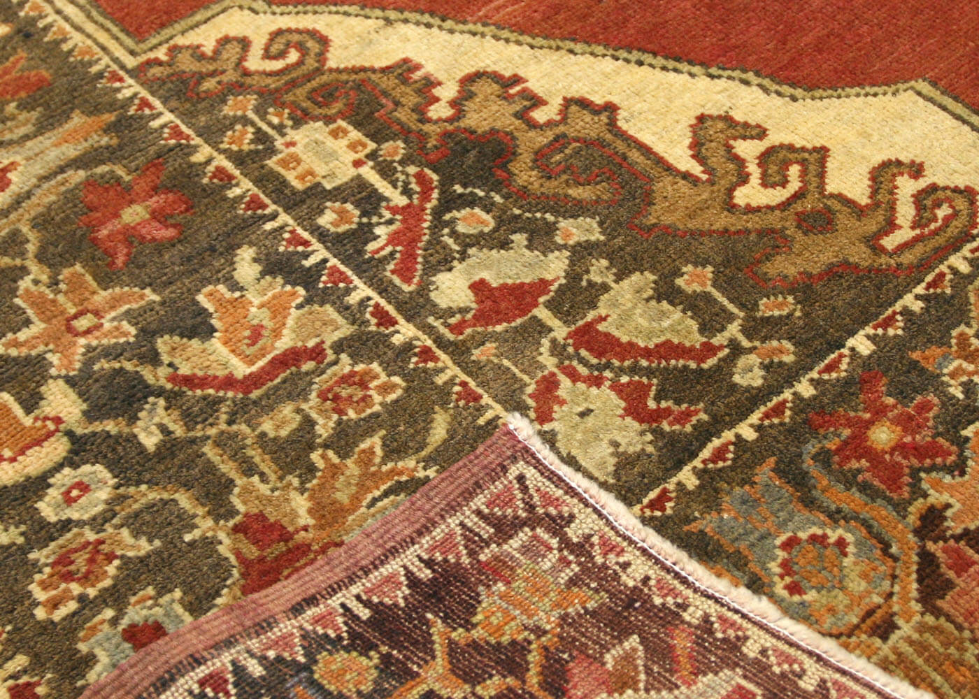 Vintage Turkish Oushak Rug - 4'2" x 5'3" - 088411