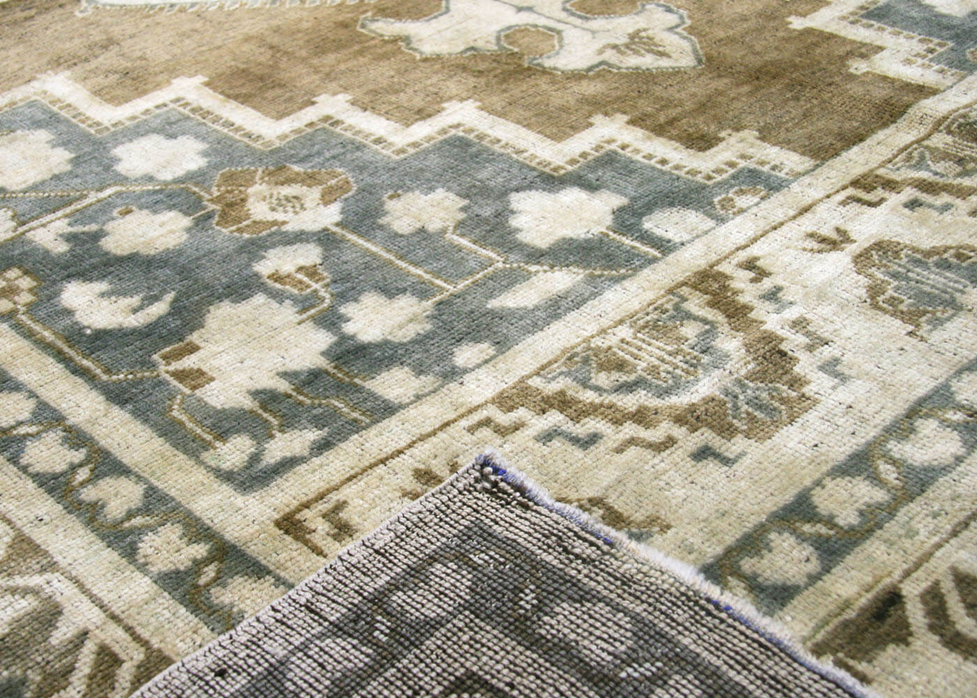 Vintage Turkish Oushak Rug - 6'4" x 11'6" - 088845
