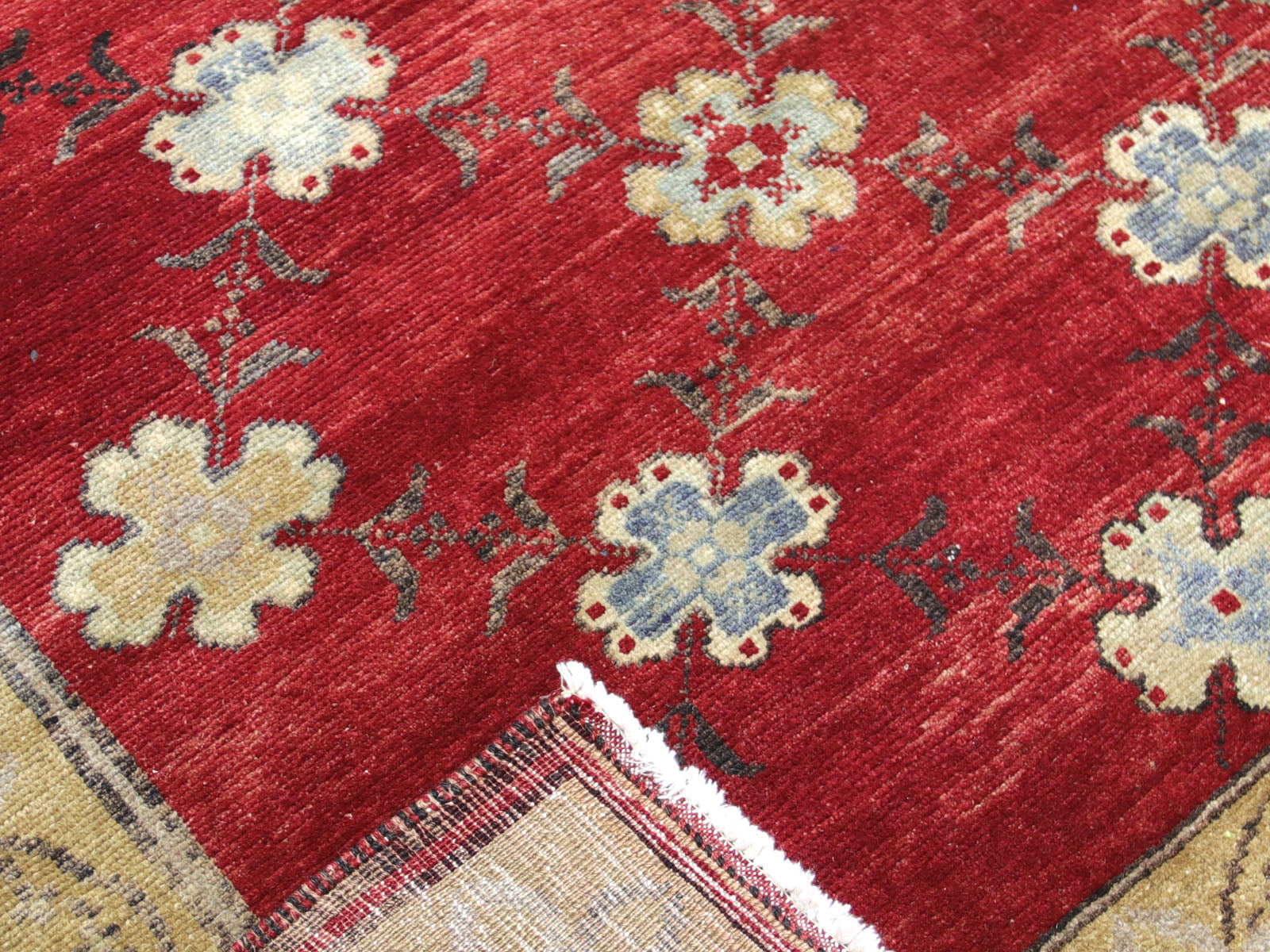 Vintage Turkish Oushak Rug - 6'10" x 10'1"