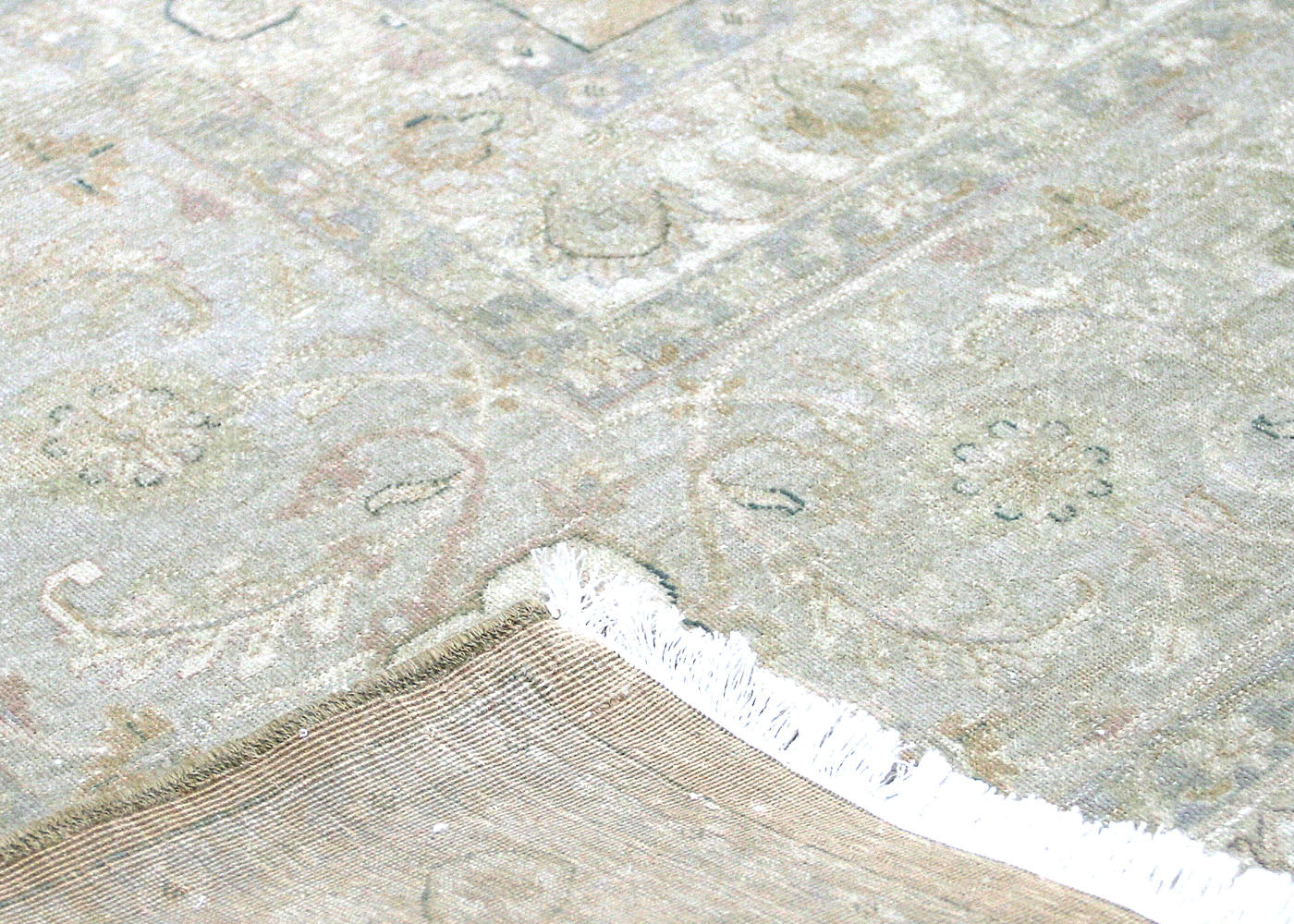Vintage Persian Tabriz Rug - 9' x 12'3" - 091042