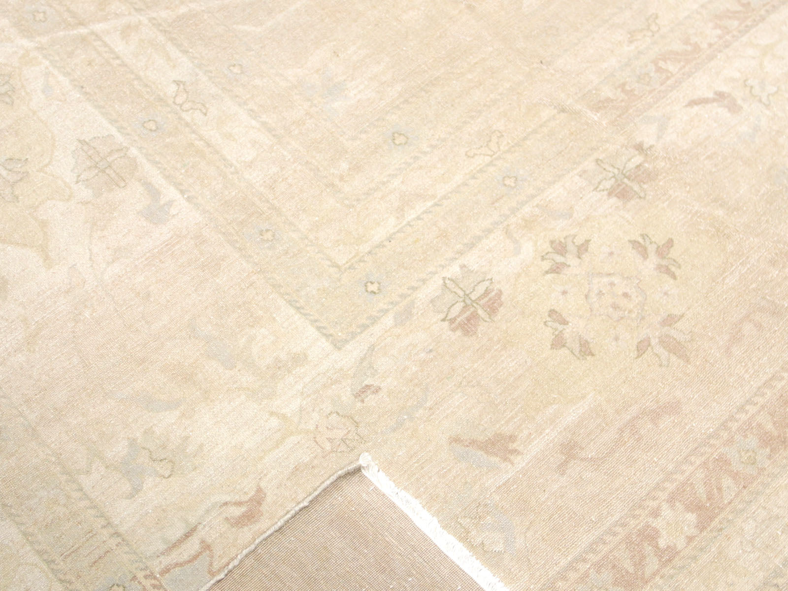 Vintage Persian Tabriz Rug - 9'9" x 14'2" - 091089