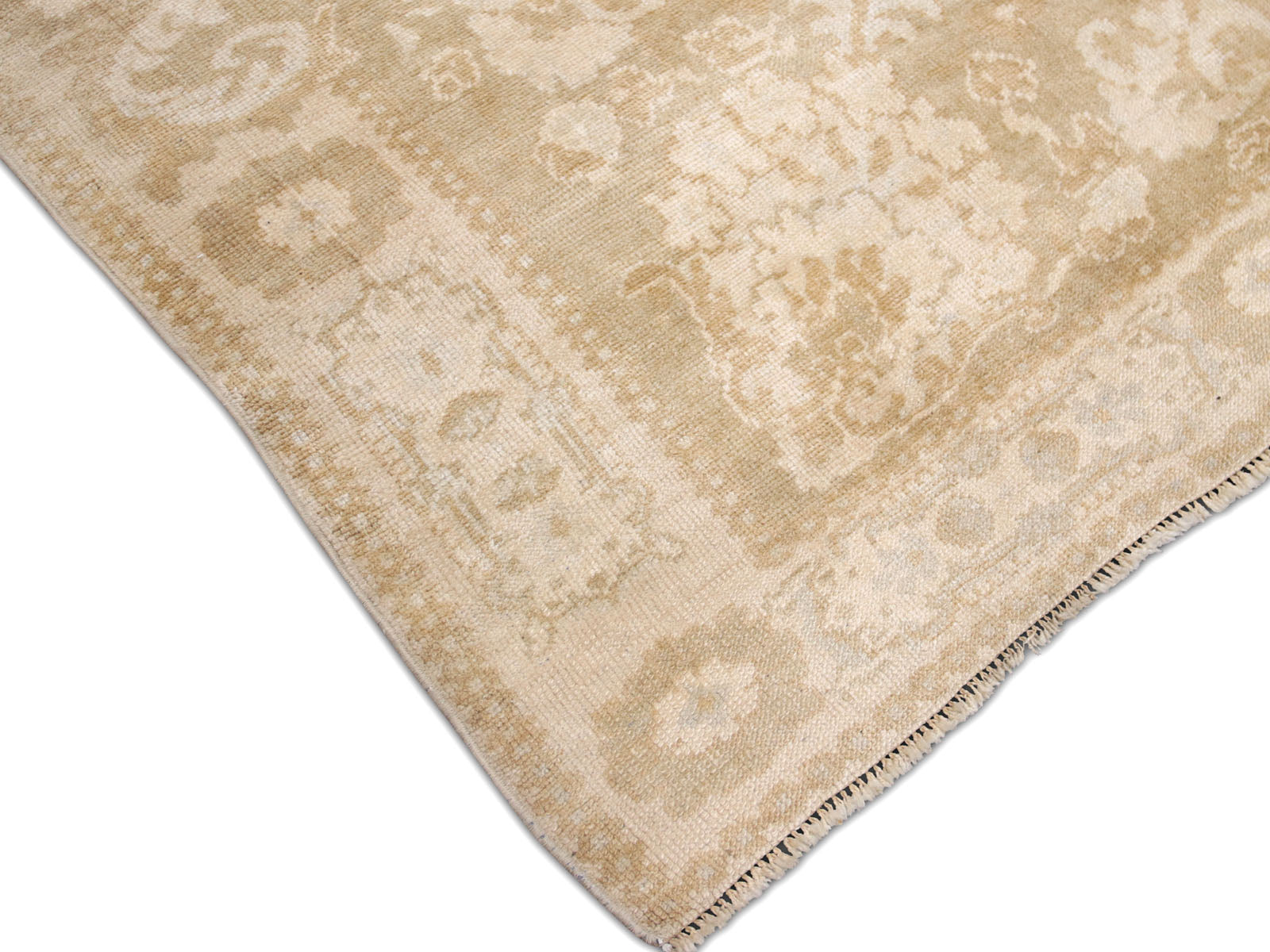 Vintage Turkish Oushak Rug - 6' x 9'1" - 091101
