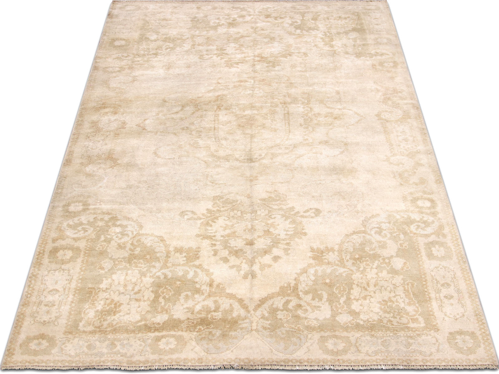 Vintage Turkish Oushak Rug - 6' x 9'1" - 091101