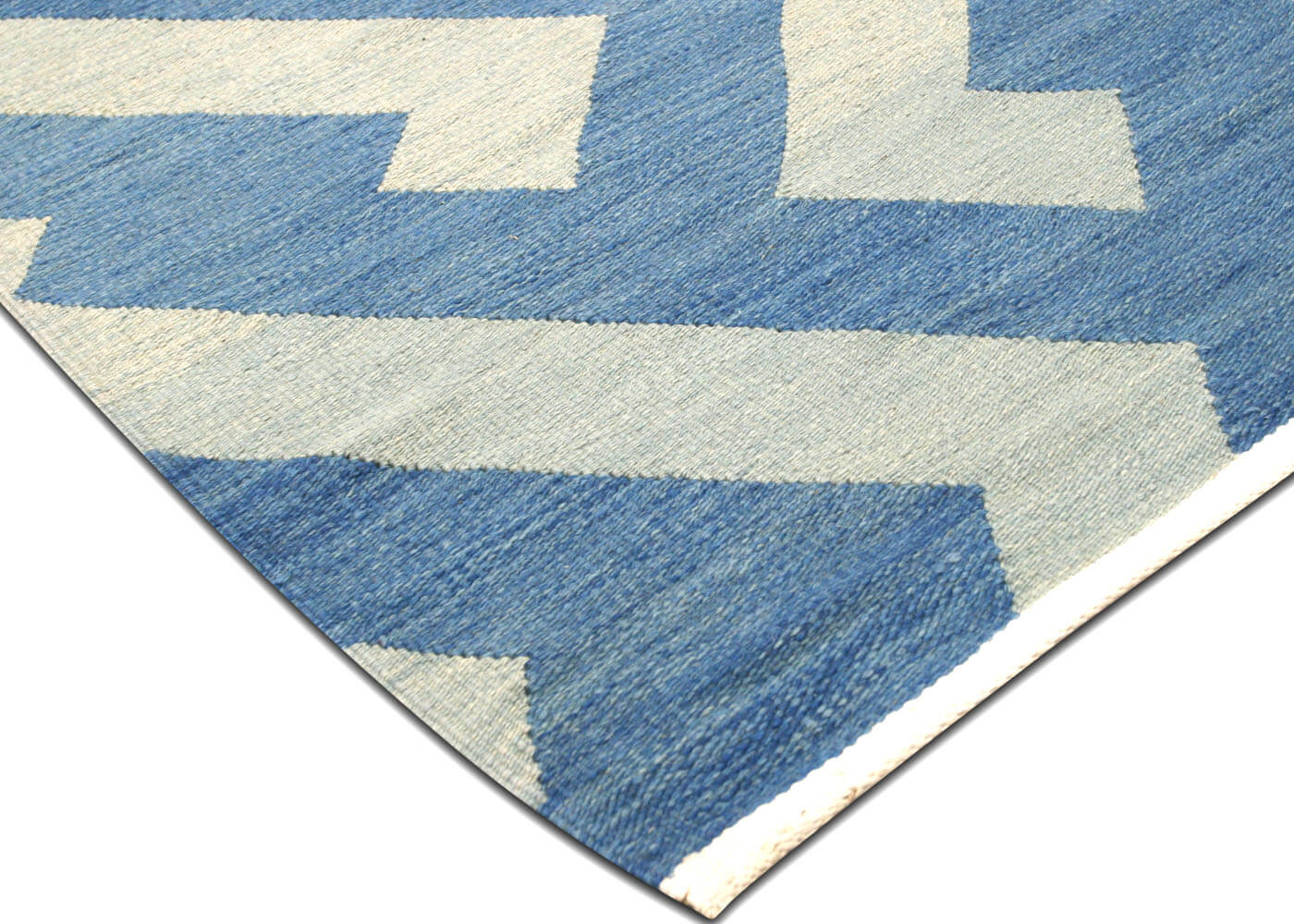Vintage Egyptian Kilim - 6'6" x 9'9" - 120489