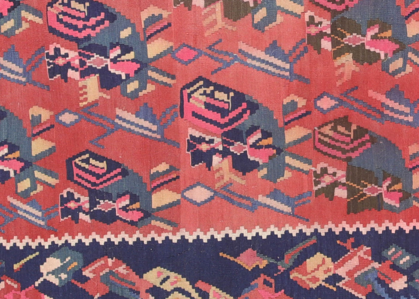 Semi Antique Caucasian Kilim - 5'10" x 9'10" - 120777