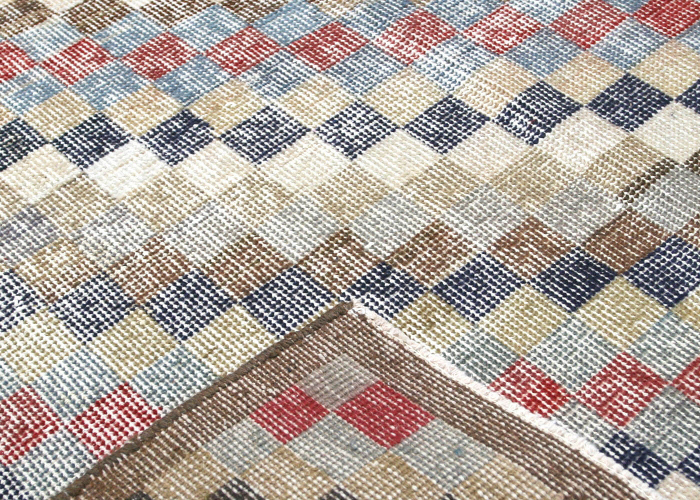 Vintage Turkish Mid-Century-Modern Rug - 6'9" x 10'10" - 121544