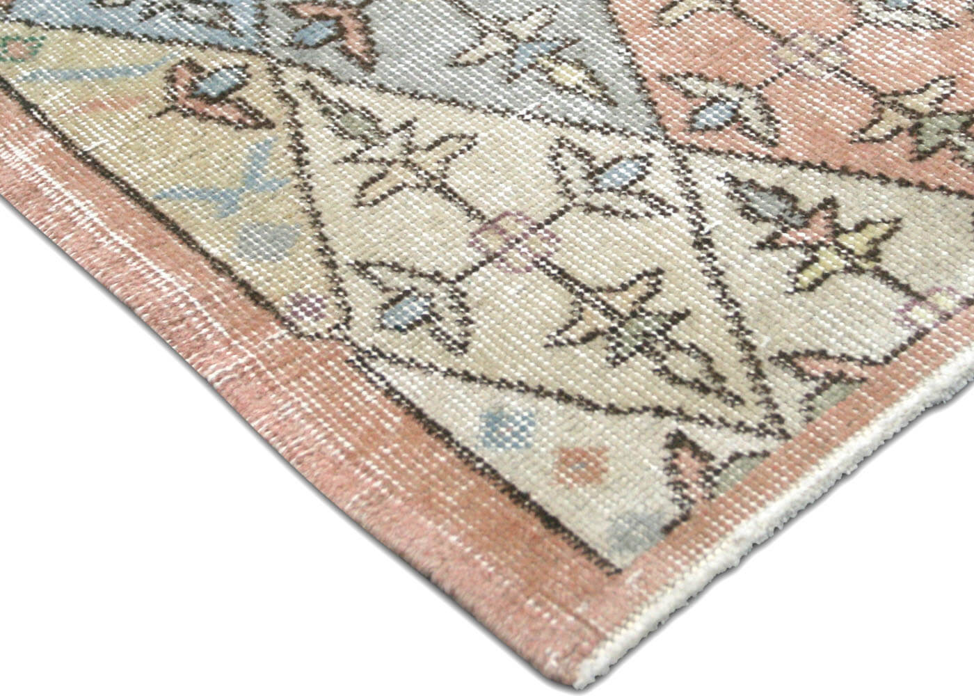 Vintage Turkish Mid-Century-Modern Rug - 3'9" x 7'1" - 132030