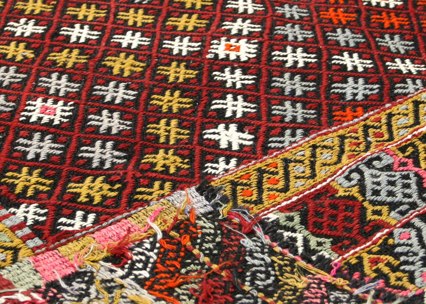 Vintage Turkish Kilim - 6'9" x 11'3" - 132392