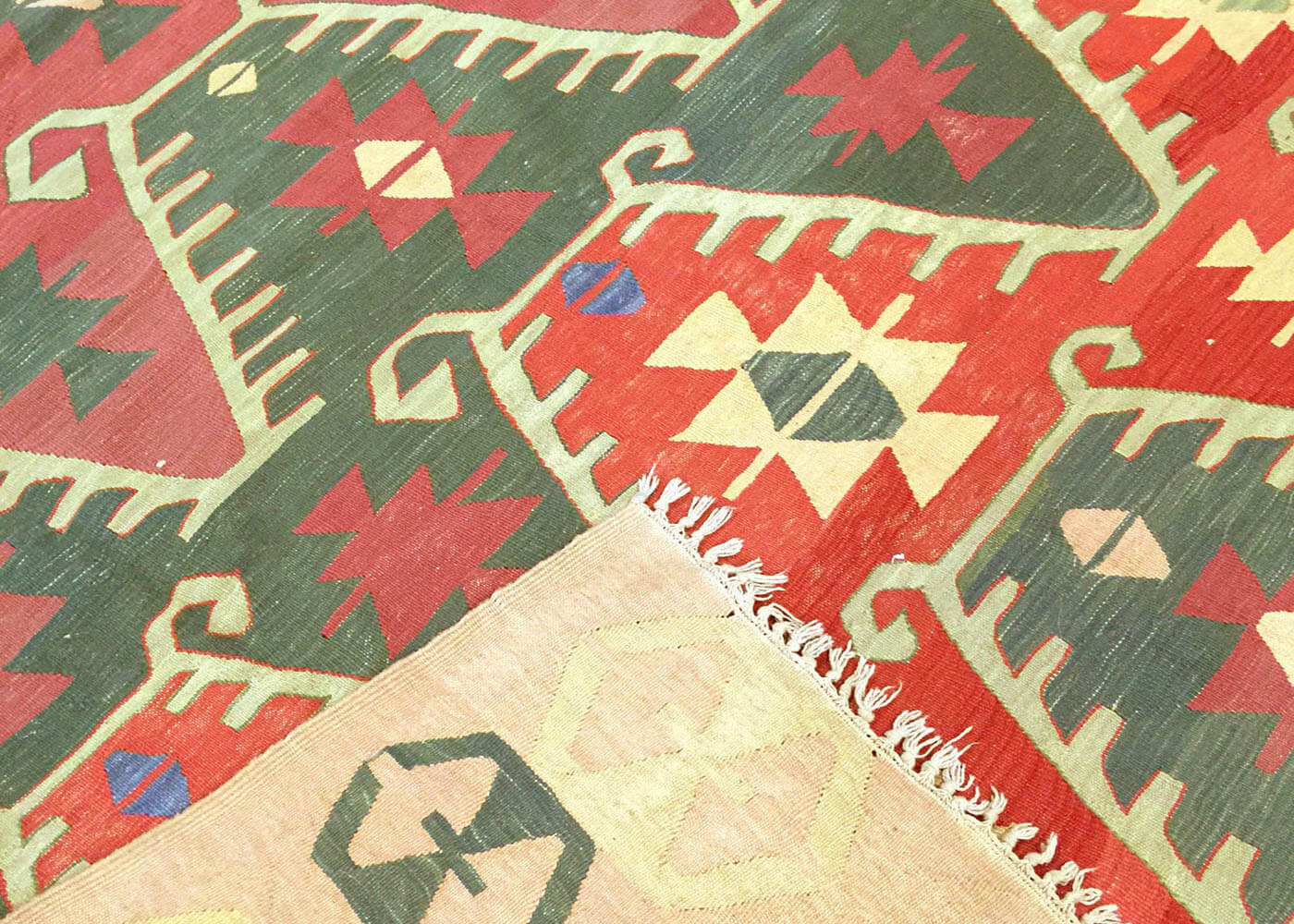 Vintage Turkish Kilim - 8'9" x 10'10" - 132484
