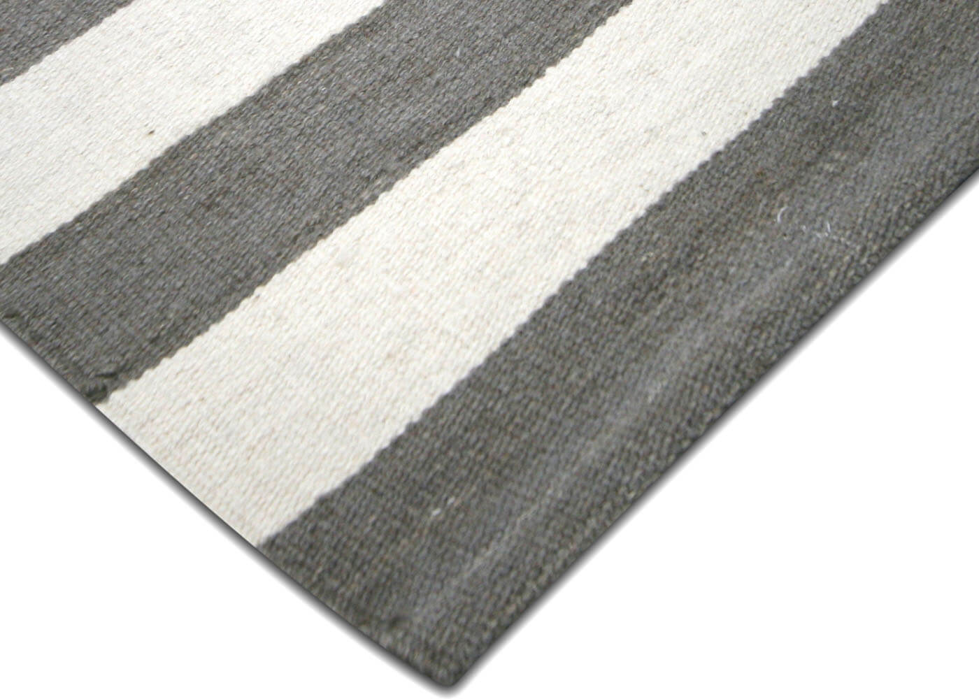 Vintage Egyptian Kilim - 4'1" x 6'2" - 132515