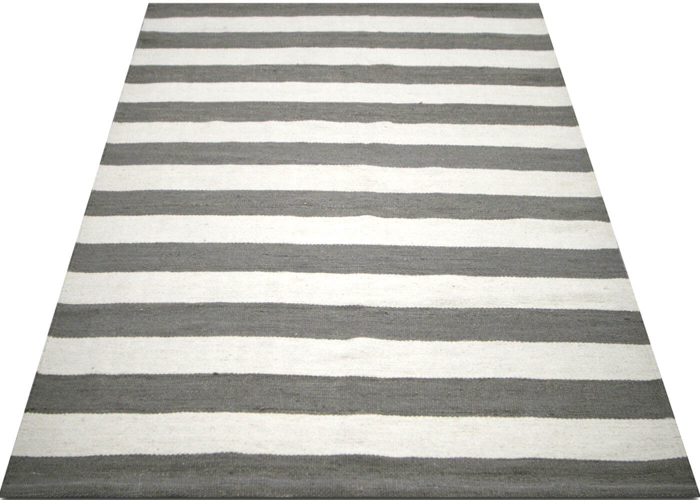 Vintage Egyptian Kilim - 4'1" x 6'2" - 132515