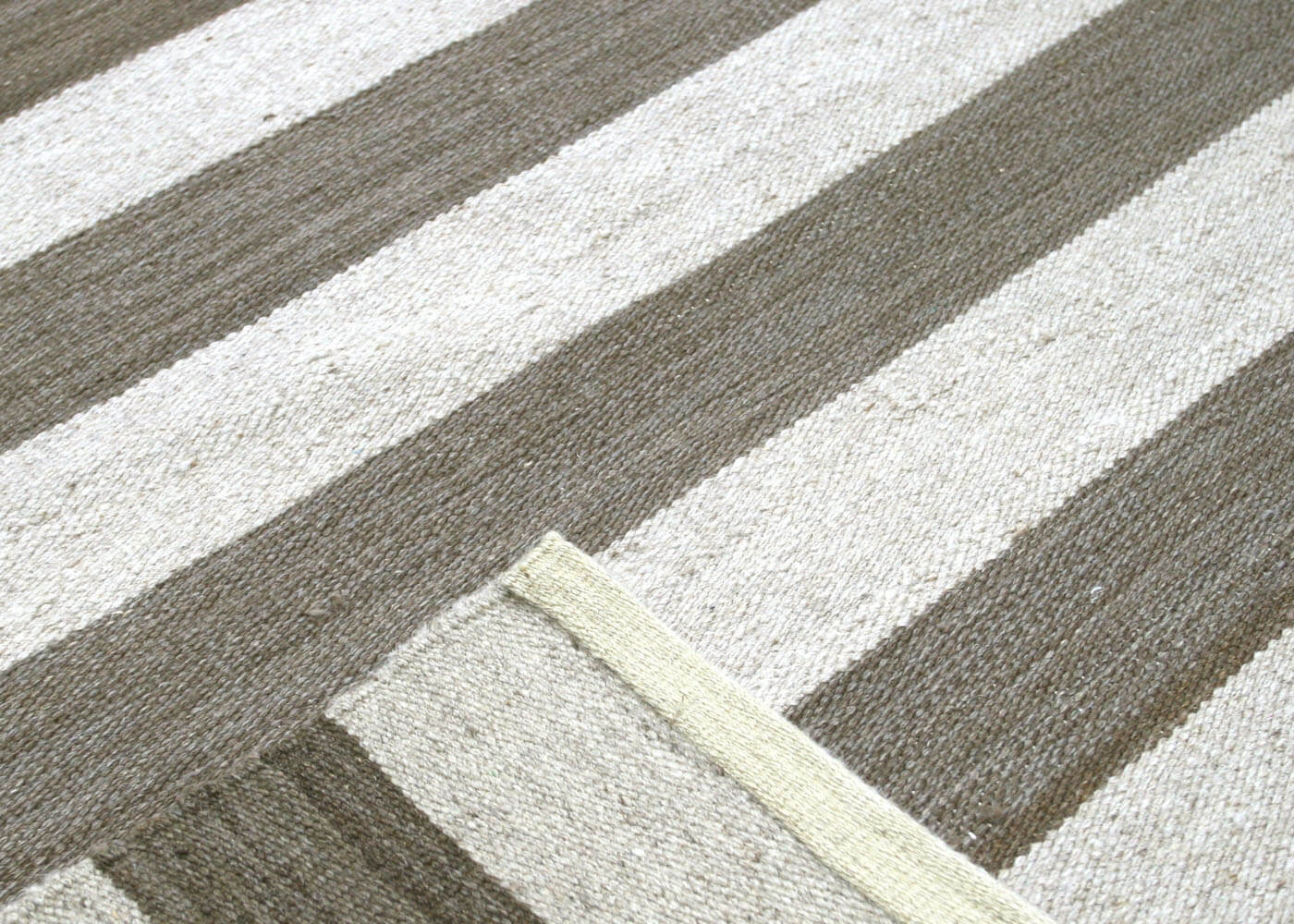 Vintage Egyptian Kilim - 9'10" x 13'1" - 132560