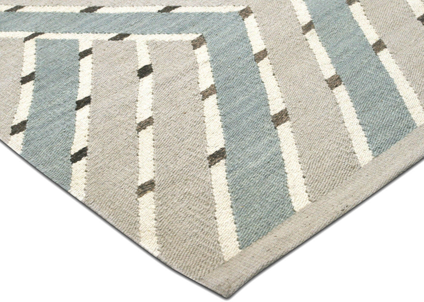 Vintage Egyptian Kilim - 6'8" x 9'10" - 132587