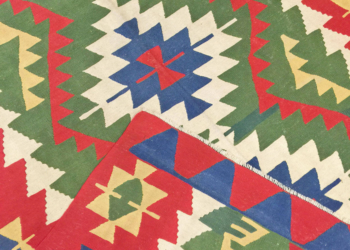 Vintage Turkish Kilim - 6'1" x 7'10" - 132668
