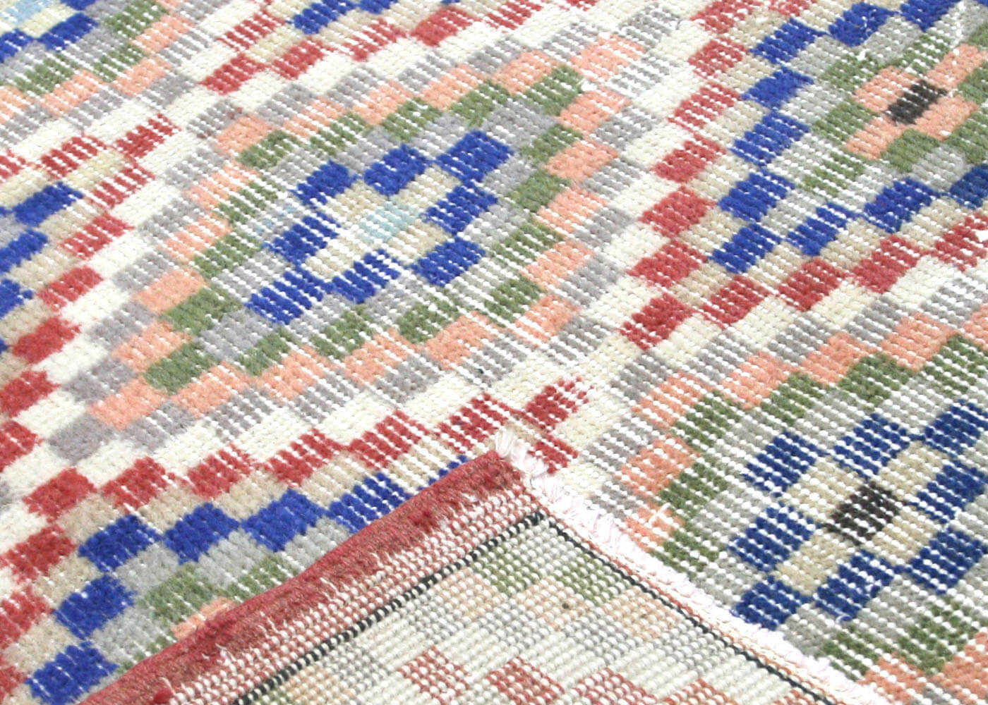 Vintage Turkish Mid-Century-Modern Rug - 3'9" x 7'8" - 132756