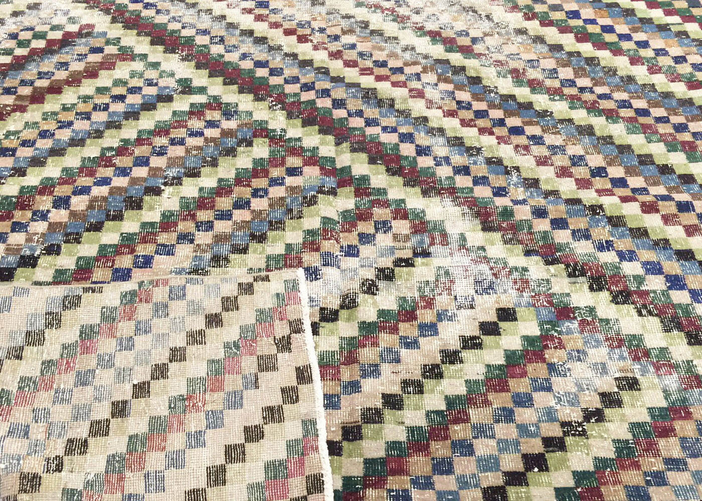 Vintage Turkish Mid-Century-Modern Rug - 6' x 6'2" - 132797