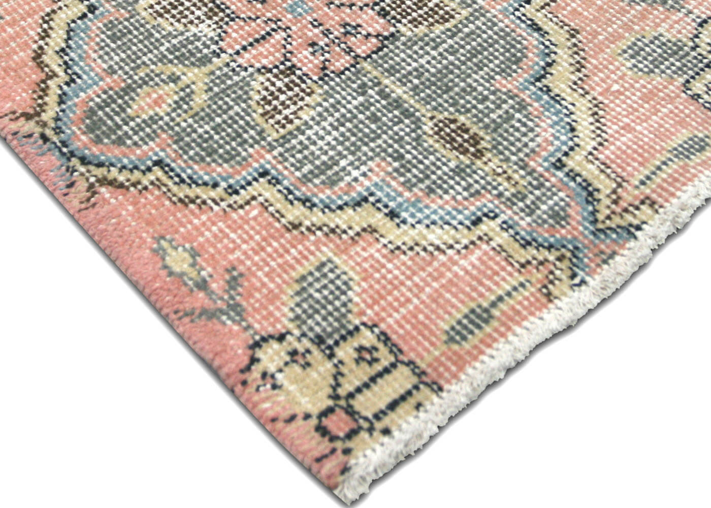 Vintage Turkish Mid-Century-Modern Rug - 5'6" x 7'1" - 132798