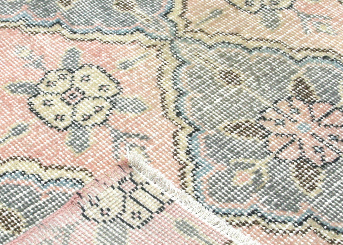 Vintage Turkish Mid-Century-Modern Rug - 5'6" x 7'1" - 132798