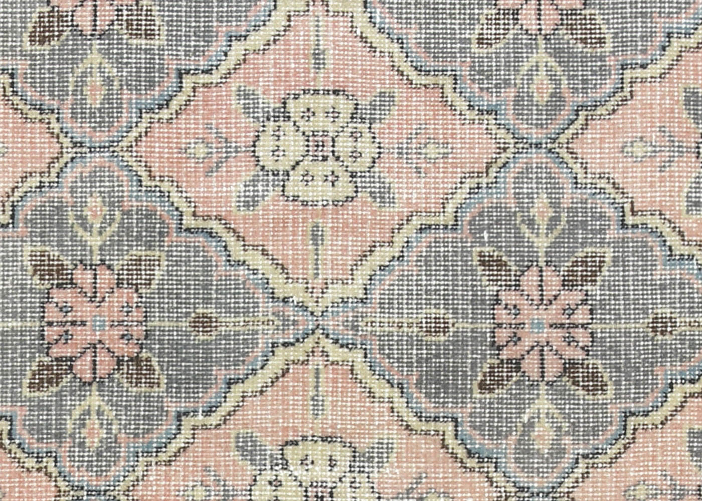 Vintage Turkish Mid-Century-Modern Rug - 5'6" x 7'1" - 132798