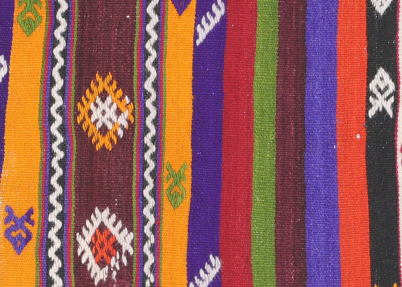 Vintage Turkish Kilim - 3'6" x 5'7" - 132976