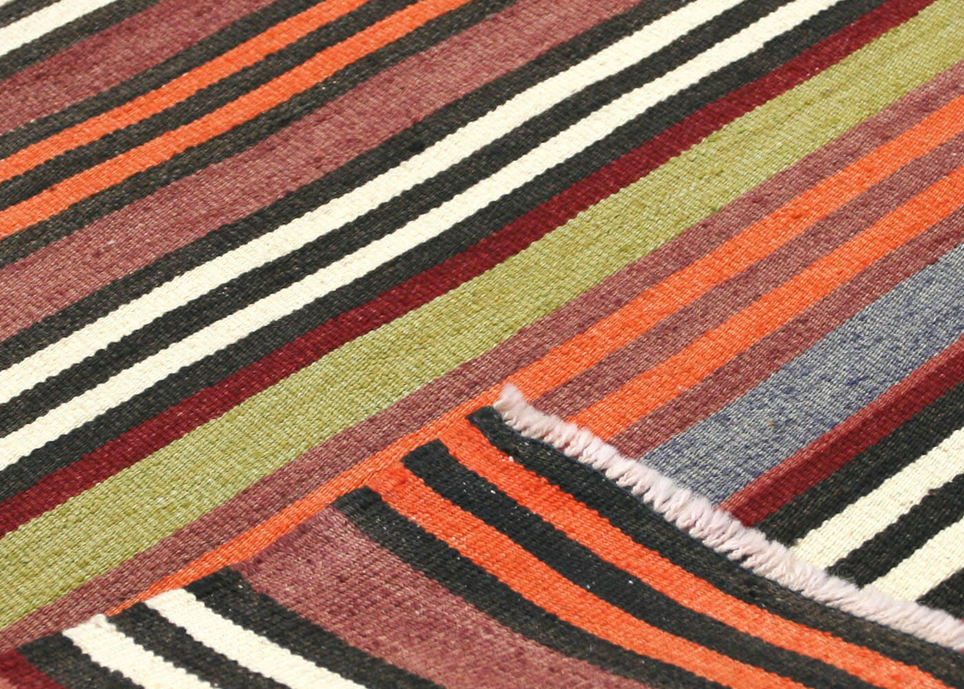 Vintage Turkish Kilim - 5'1" x 6'6" - 133067
