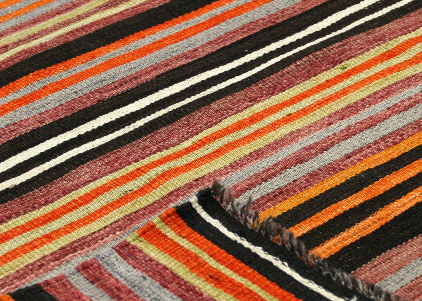Vintage Turkish Kilim - 5'6" x 5'9" - 133069