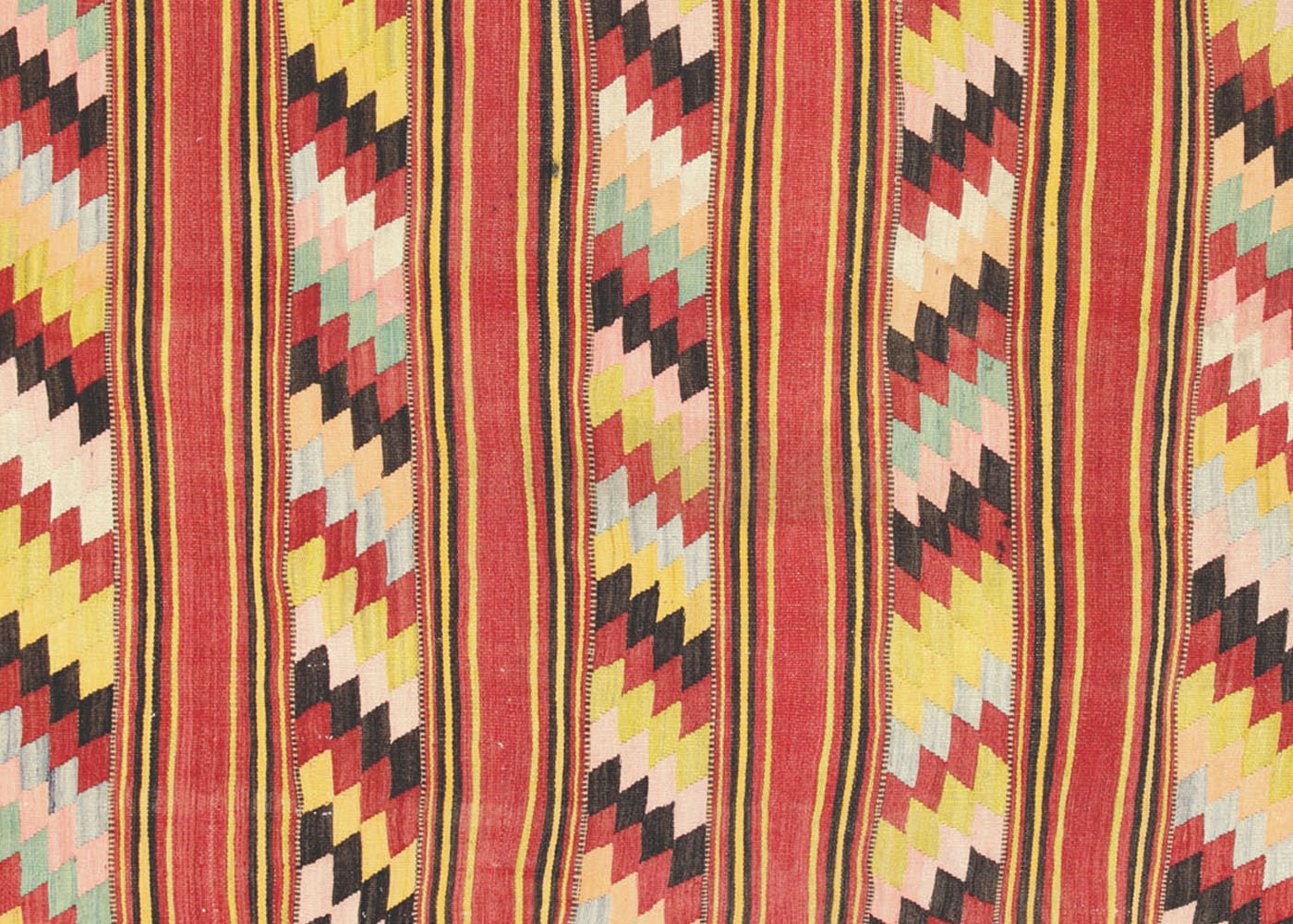 Vintage Turkish Kilim - 5'1" x 8'4" - 133081