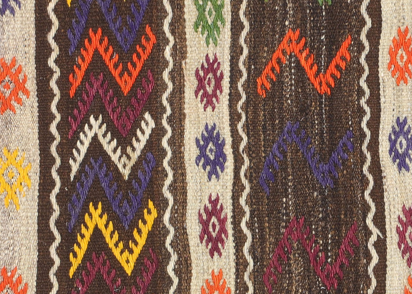 Vintage Turkish Kilim - 2'5" x 4'2" - 133102