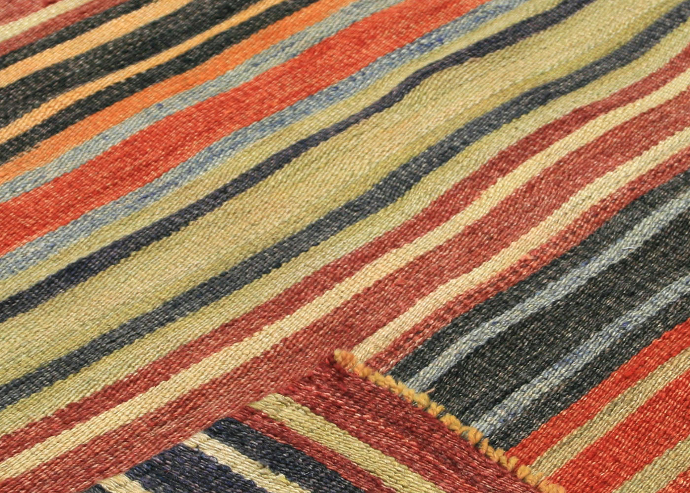 Vintage Turkish Kilim - 5'7" x 5'7" - 133115