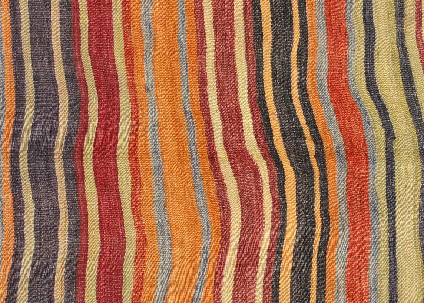 Vintage Turkish Kilim - 5'7" x 5'7" - 133115