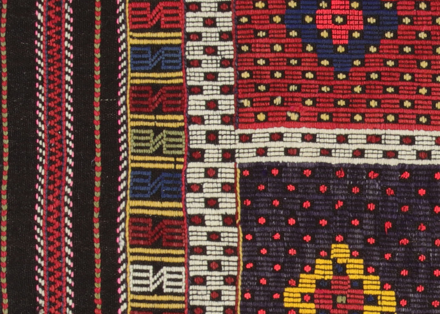 Vintage Turkish Kilim - 5' x 6'4" - 133334