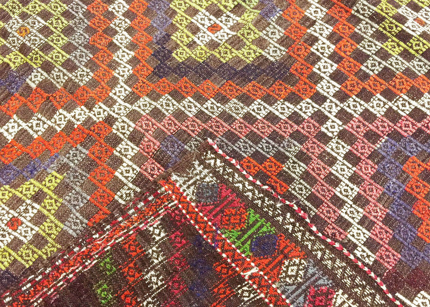 Vintage Turkish Kilim - 5'9" x 8'10" - 133457