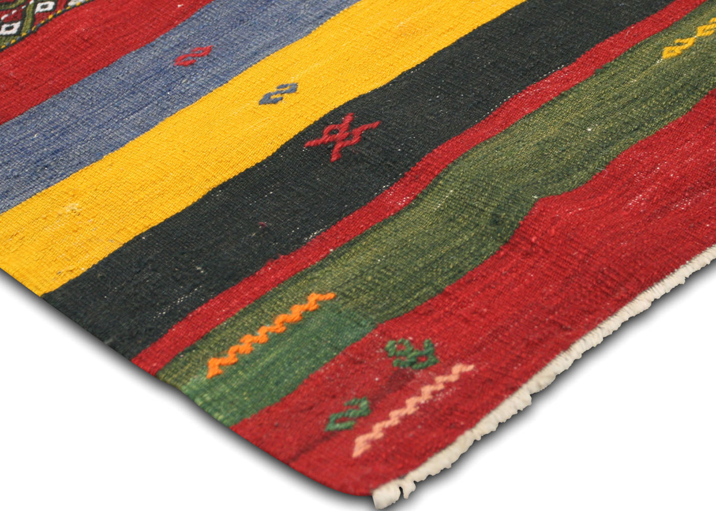 Vintage Turkish Kilim - 4'10" x 5'6" - 133459