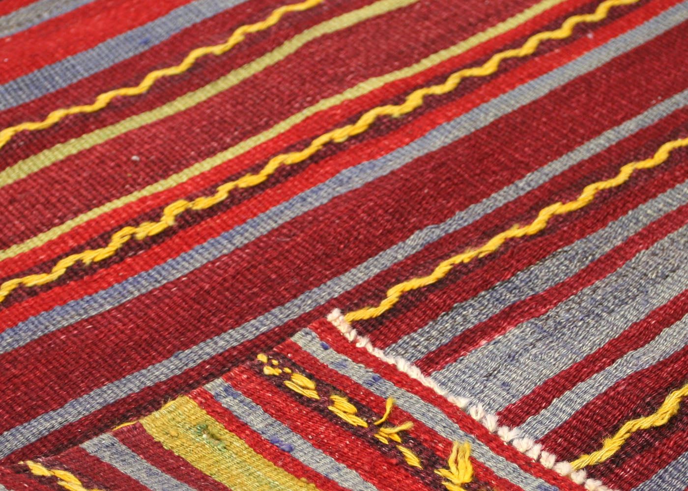 Vintage Turkish Kilim - 2'11" x 5'2" - 135027