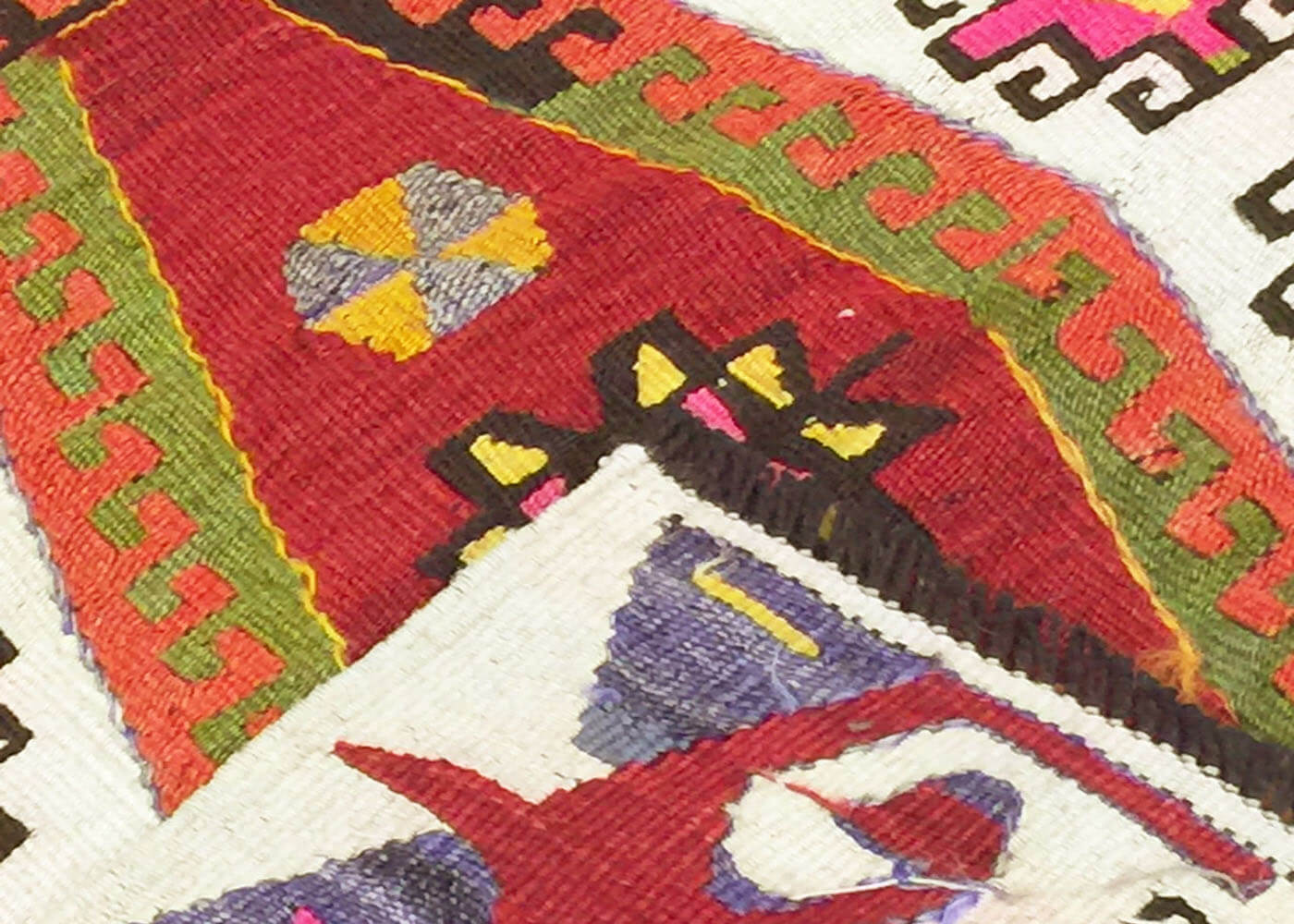 Vintage Turkish Kilim - 5' x 11'3" - 135077