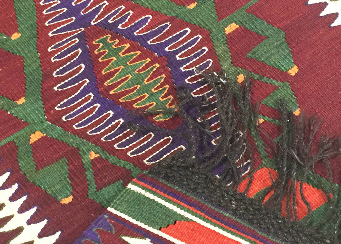 Vintage Turkish Kilim - 3'4" x 3'8" - 137090