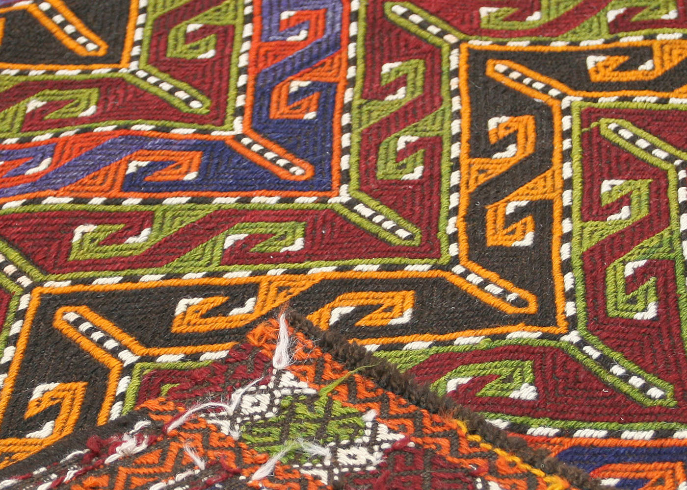 Vintage Turkish Kilim - 3'9" x 4'5" - 137115