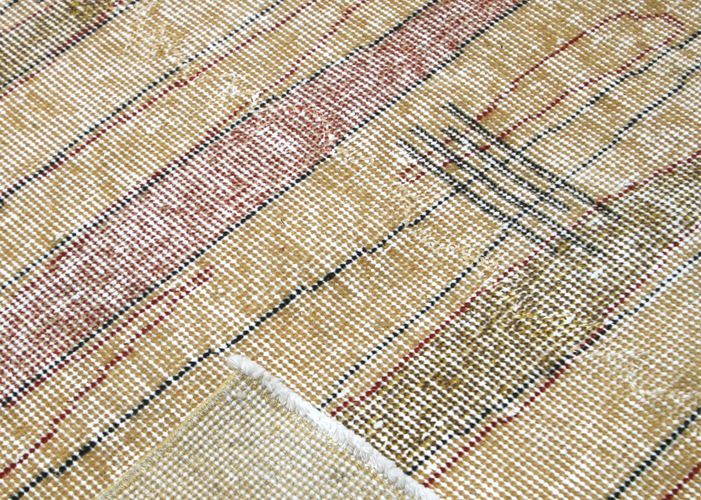 Vintage Turkish Mid-Century-Modern Rug - 6'9" x 10'1" - 140207