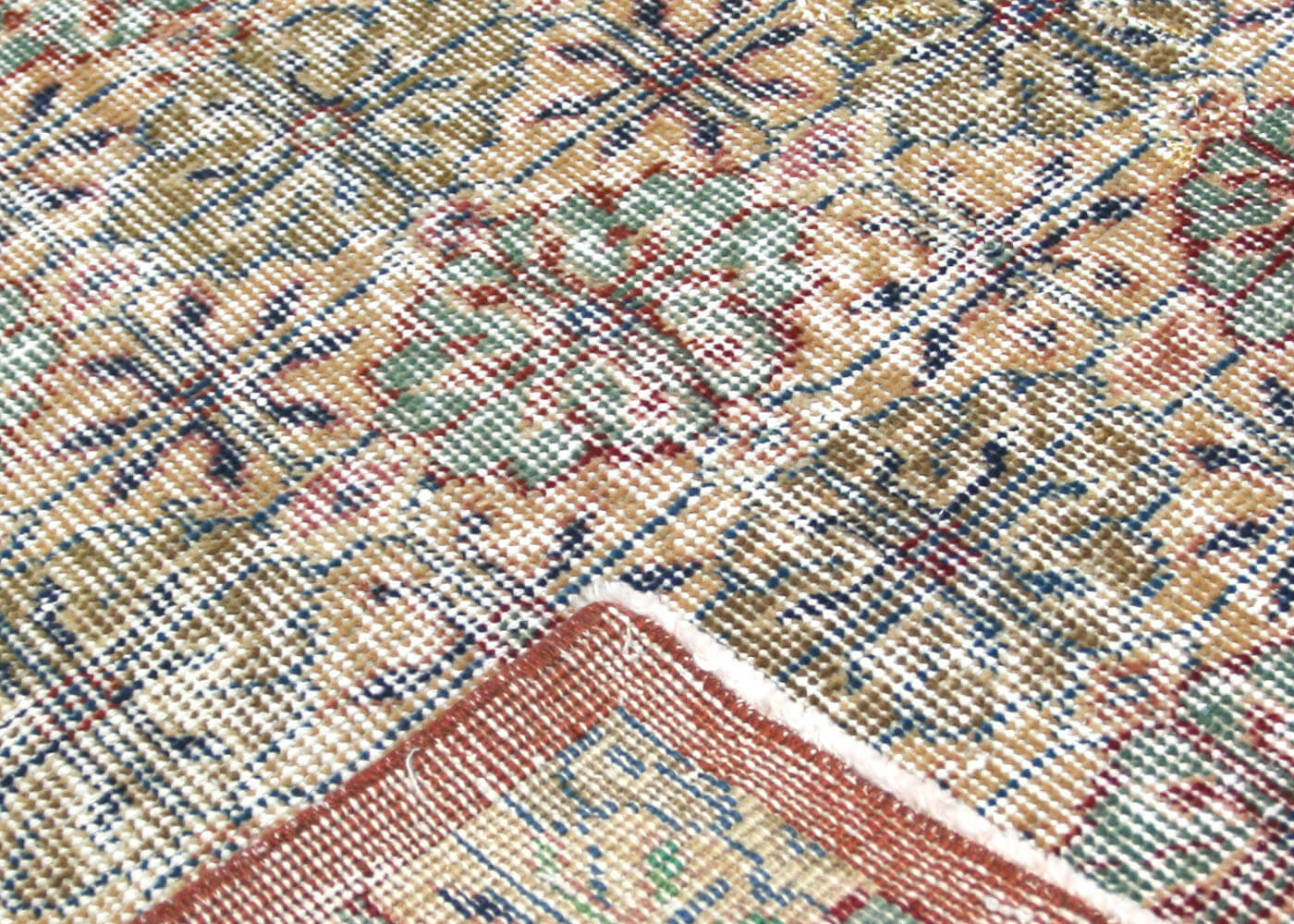 Vintage Turkish Mid-Century-Modern Rug - 3'9" x 6'1" - 140248