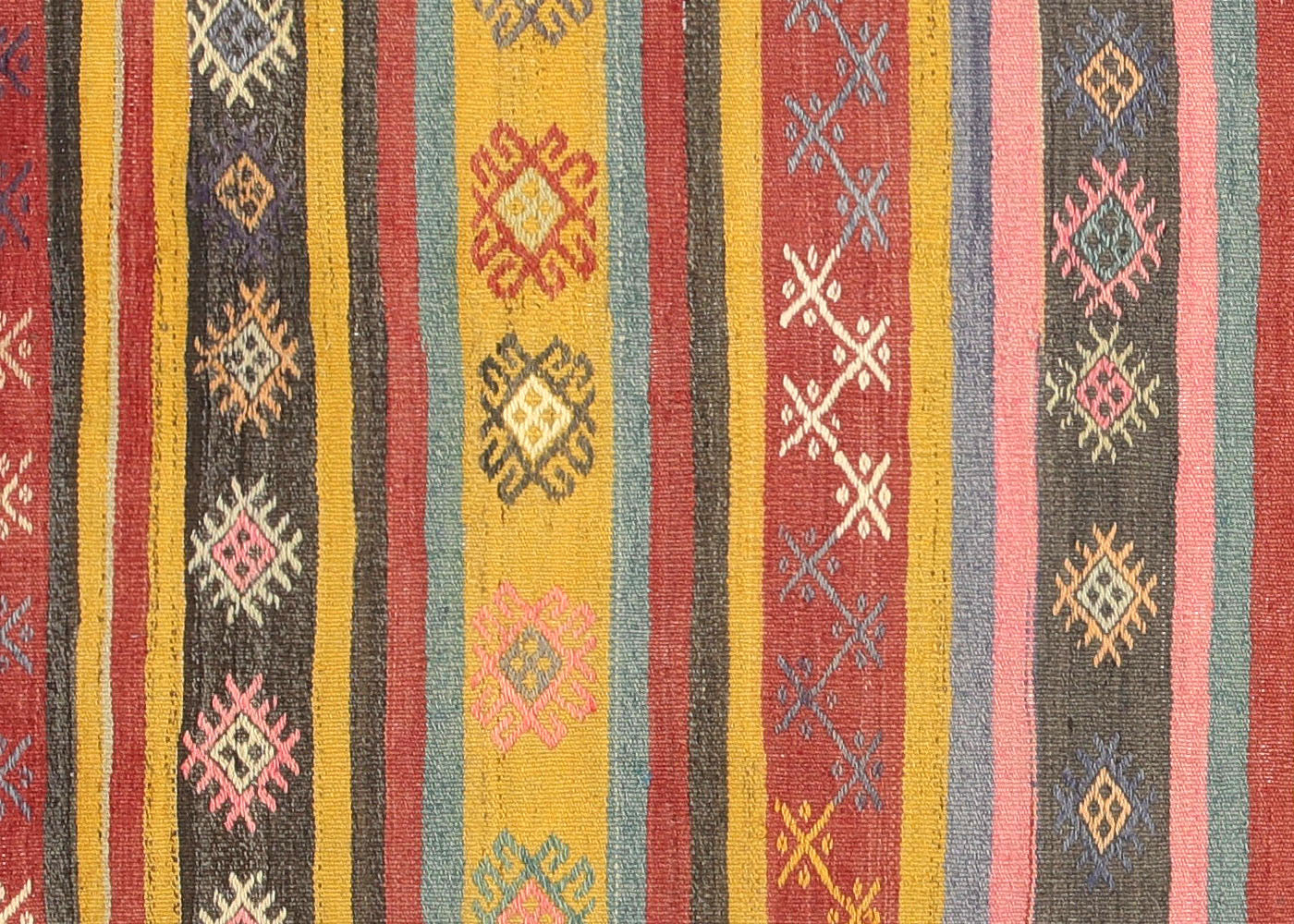 Vintage Turkish Kilim - 5' x 6'11" - 140349