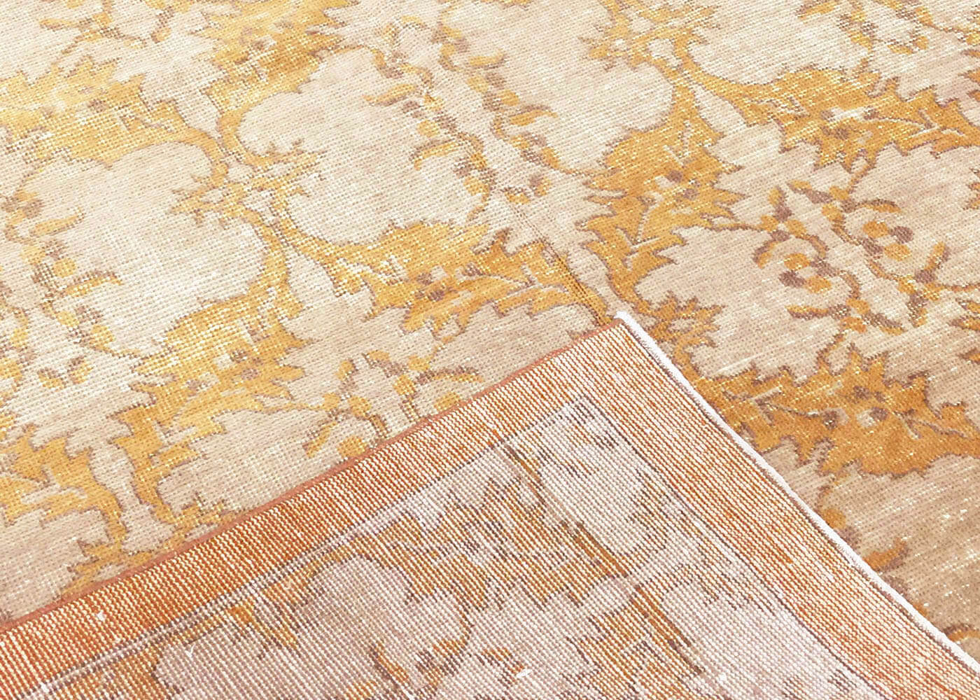 Vintage Turkish Mid-Century-Modern Rug - 4'6" x 9'6" - 140401